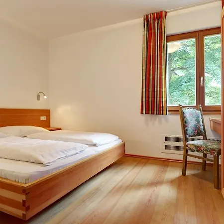 Steinhauswirt Hotel Cadipietra
