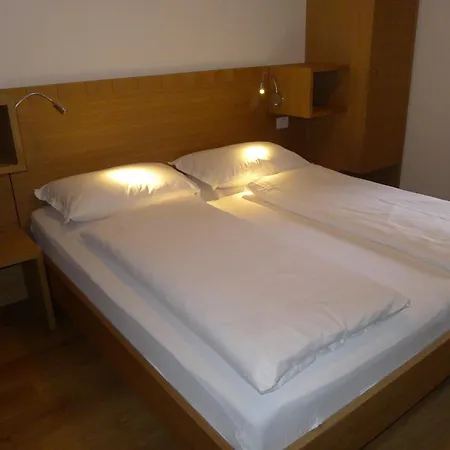 Steinhauswirt Hotel Cadipietra